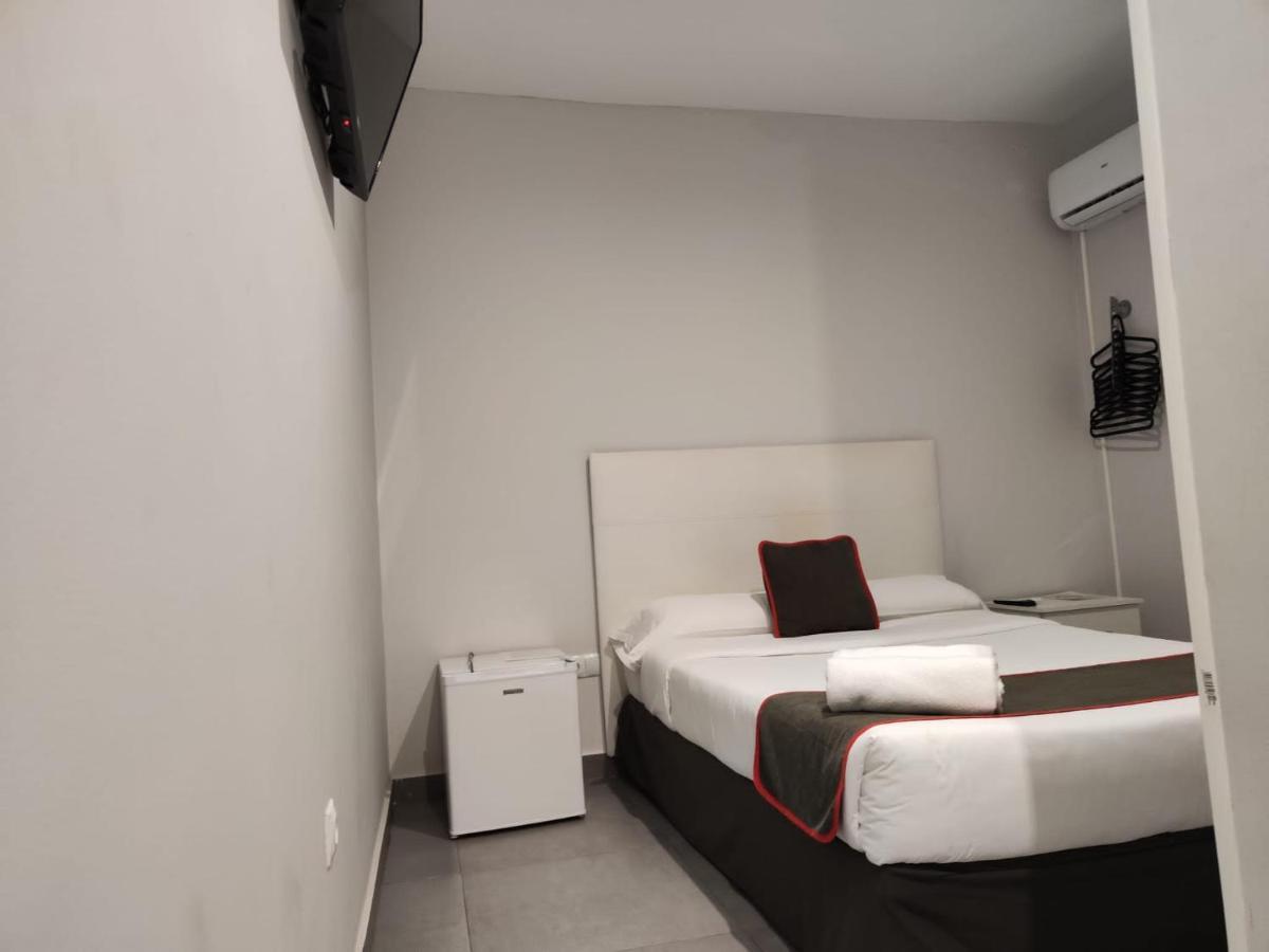 Hostal Jireh Alicante Dış mekan fotoğraf